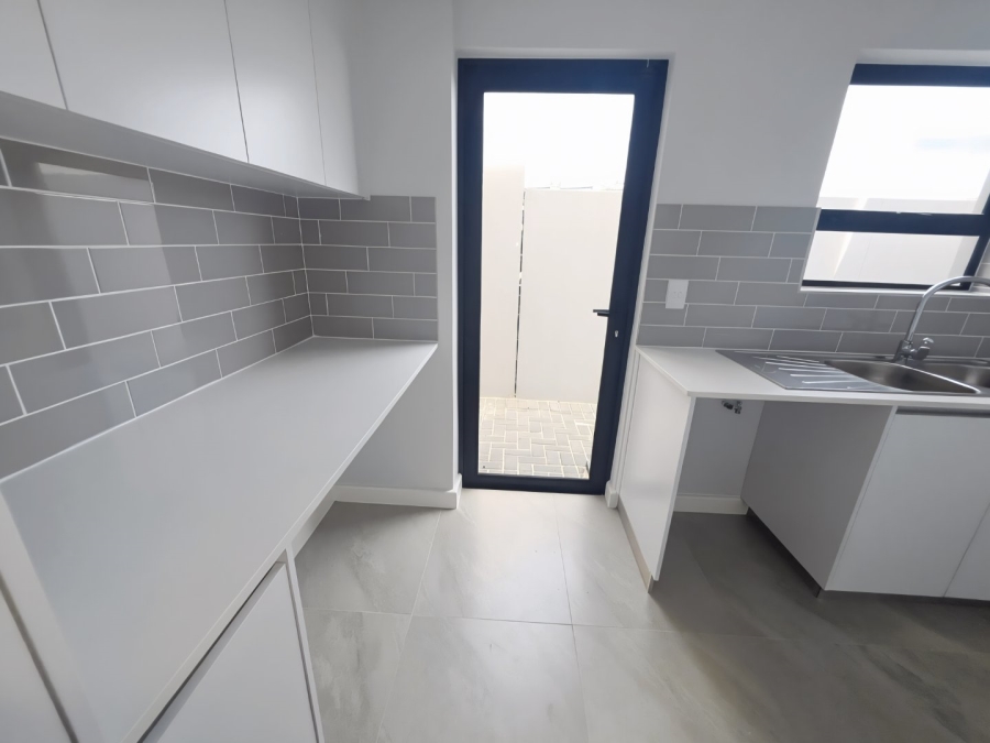 4 Bedroom Property for Sale in Sandown Western Cape